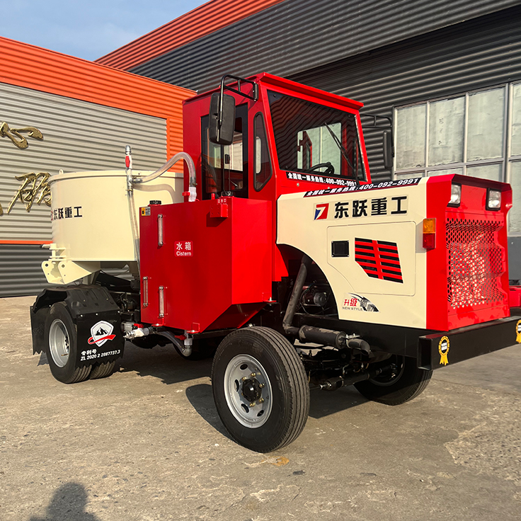 2方運(yùn)輸攪拌車(chē)